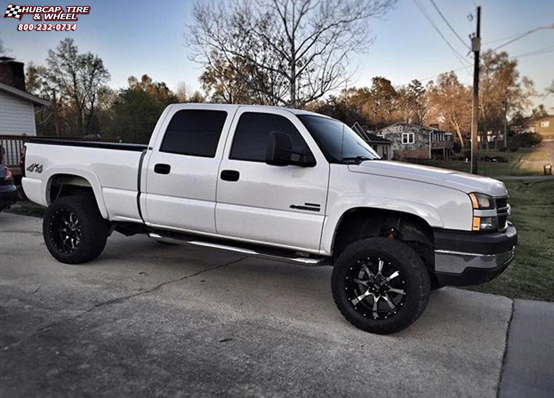 vehicle gallery/chevrolet silverado 1500 moto metal mo970  Gloss Black Machined Face wheels and rims