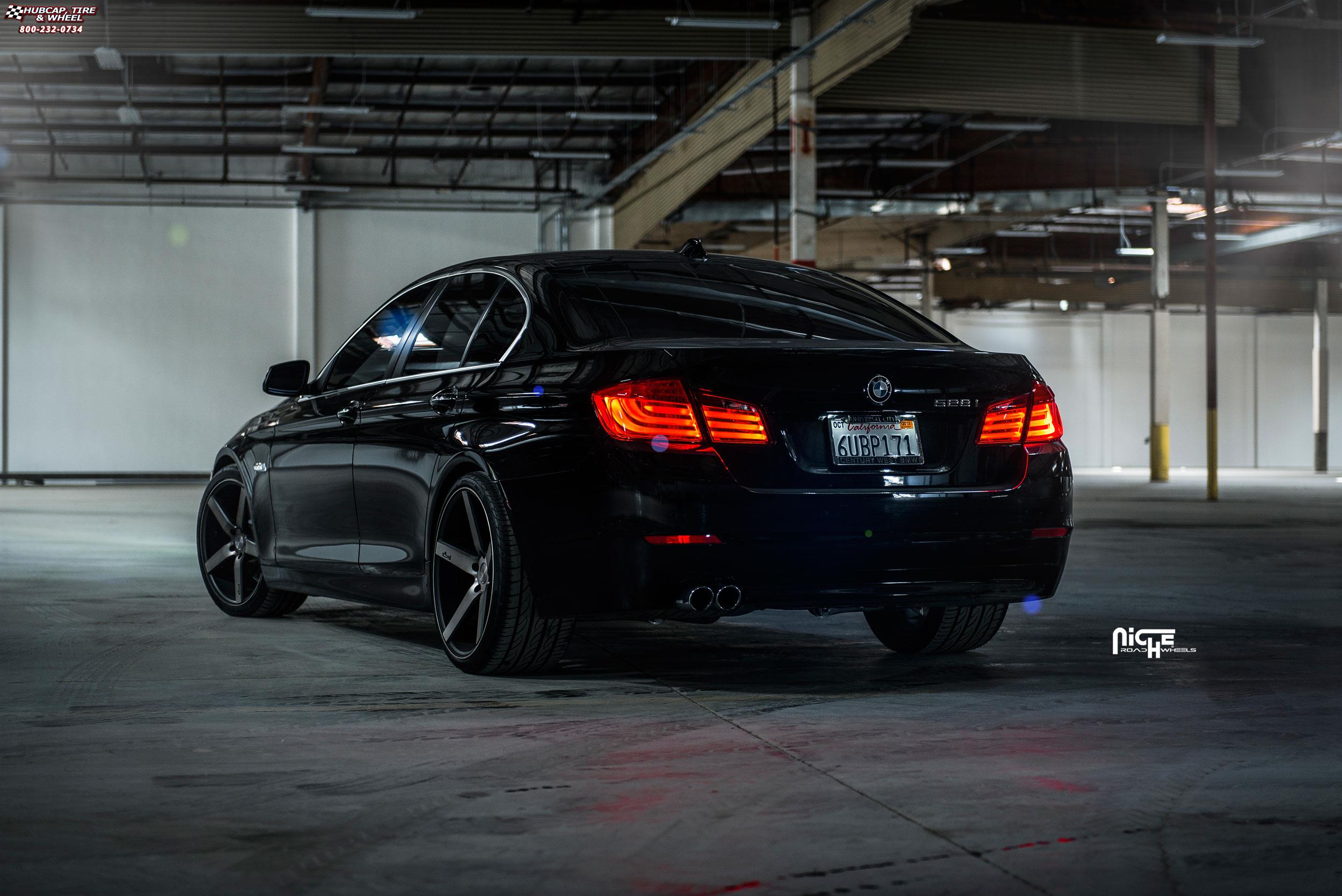 vehicle gallery/bmw 528i niche milan m134  Black & Machined with Dark Tint wheels and rims