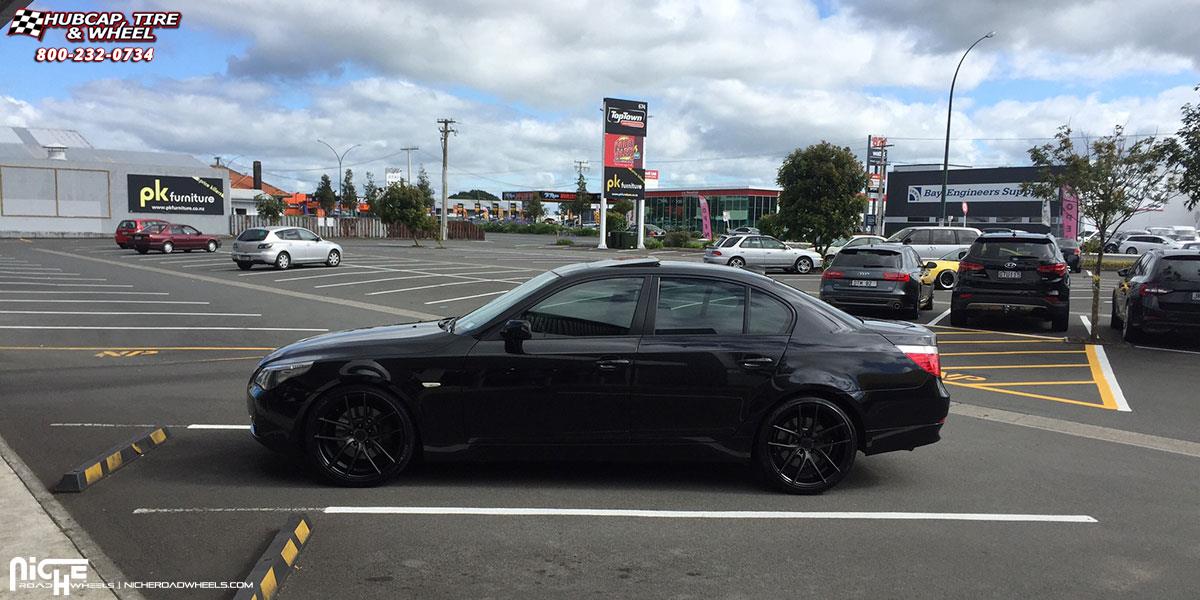 vehicle gallery/bmw 540i niche targa m130 20x85  Matte Black wheels and rims