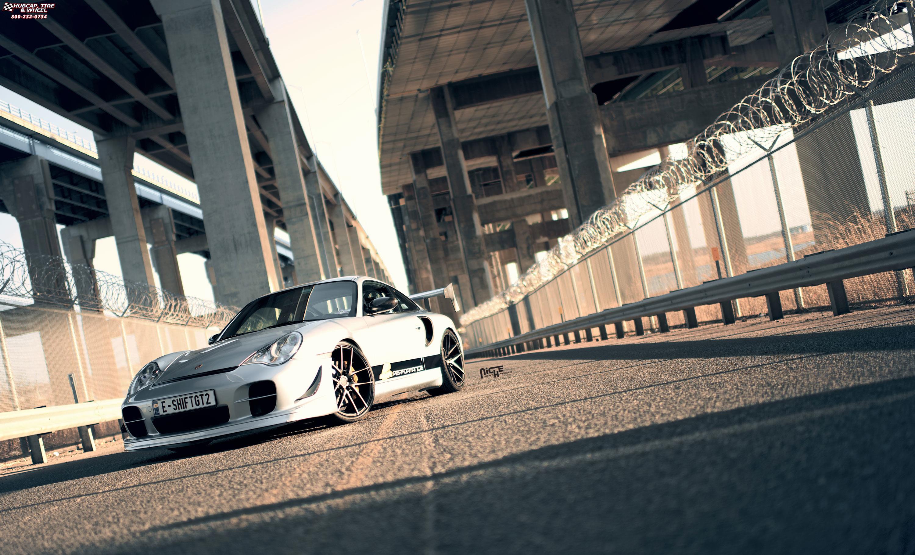  Porsche GT2