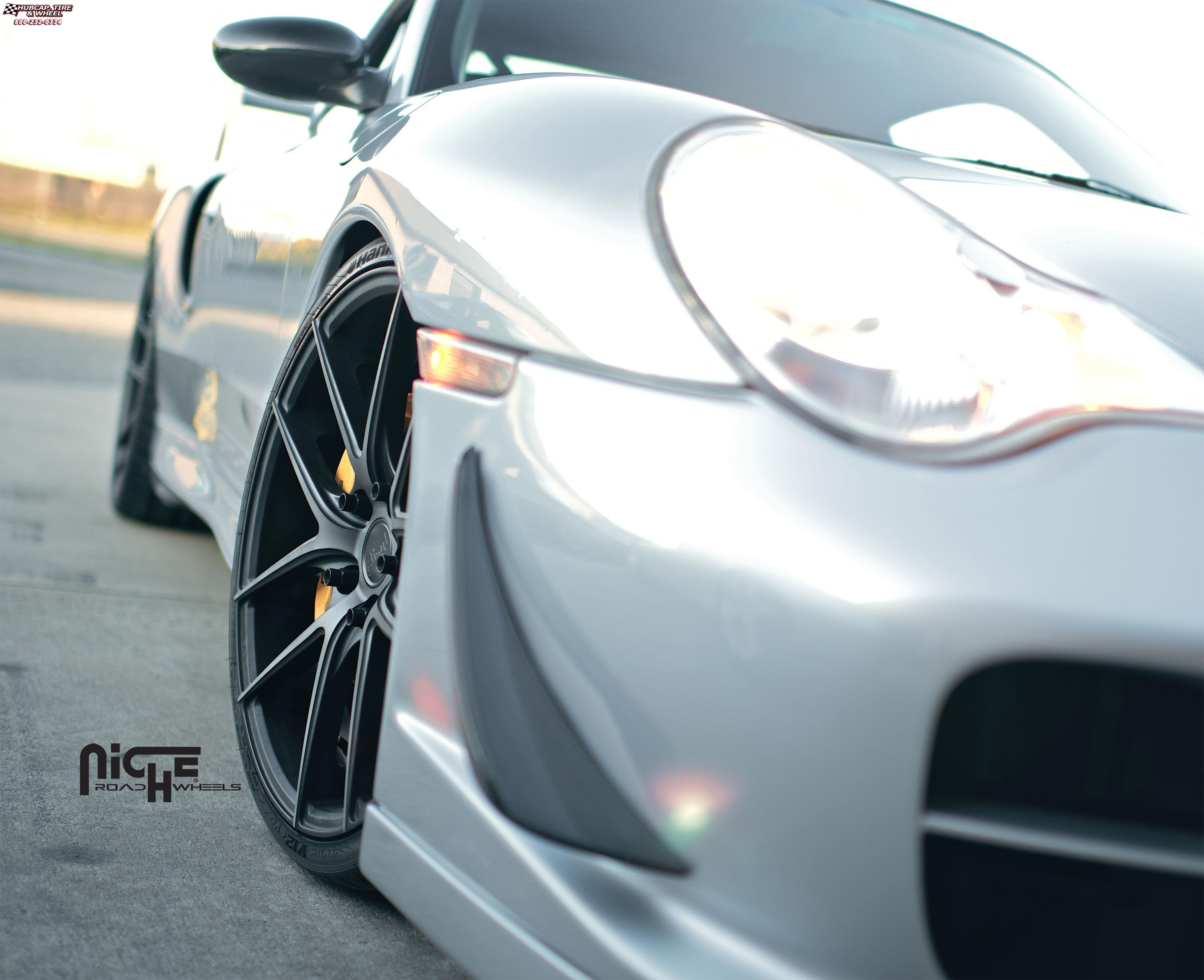 vehicle gallery/porsche gt2 niche targa m130 20x85  Black & Machined with Dark Tint wheels and rims