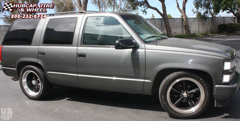 vehicle gallery/chevrolet tahoe us mags standard u106 20X9  Black & Machined wheels and rims