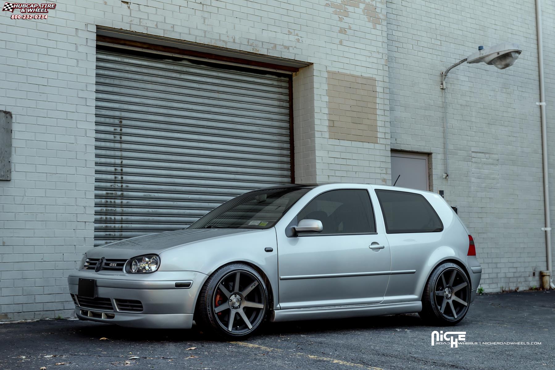 vehicle gallery/volkswagen gti niche verona m150 18x95  Black & Machined with Dark Tint wheels and rims