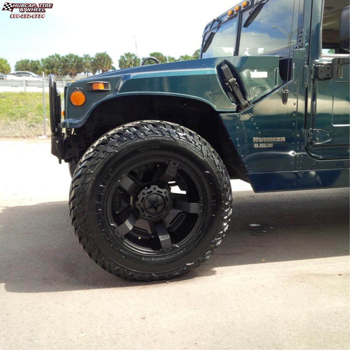 vehicle gallery/hummer h1 xd series xd811 rockstar 2 Satin Black and Black Inserts wheels and rims