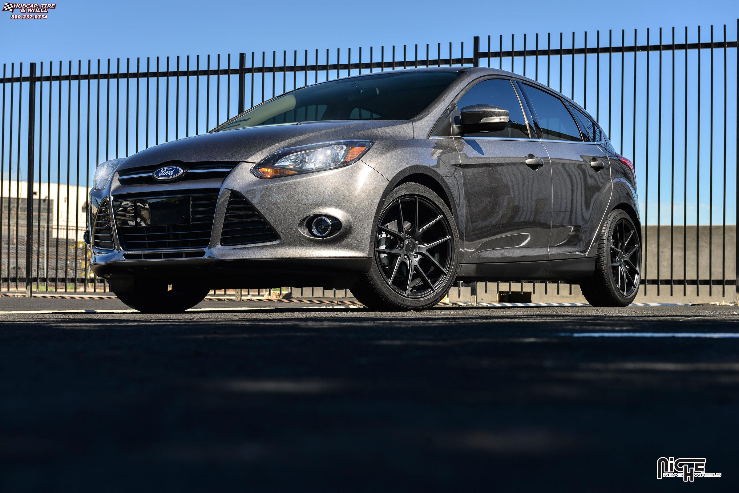 vehicle gallery/ford focus niche targa m130 18x8  Black & Machined with Dark Tint wheels and rims