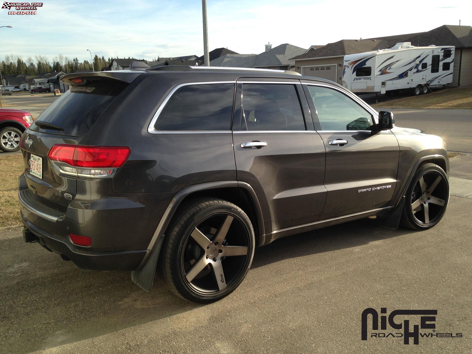 vehicle gallery/jeep grand cherokee niche milan m134 suv 22x10  Black & Machined with Dark Tint wheels and rims