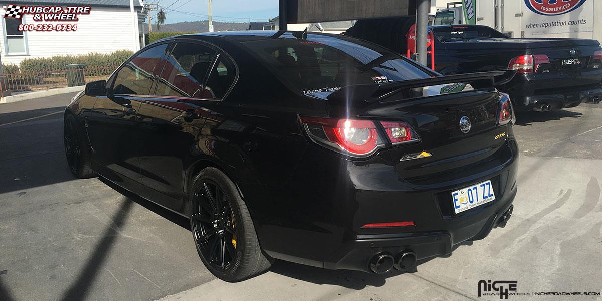 vehicle gallery/holden commodore gts niche essen m147 20x9  Matte Black wheels and rims