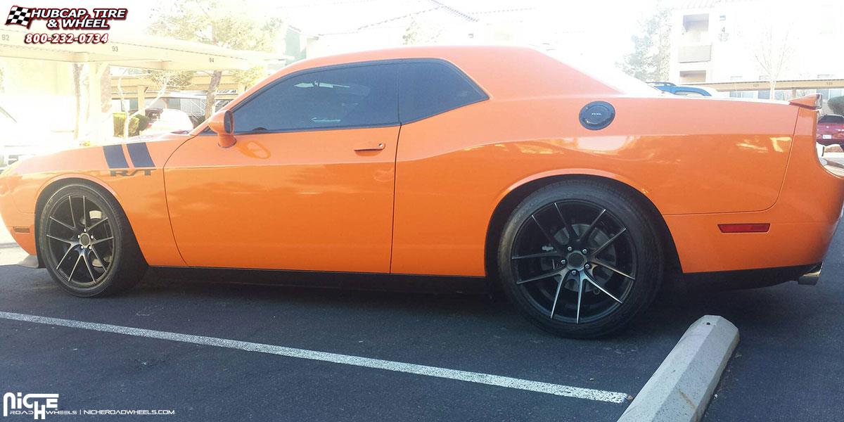 vehicle gallery/dodge challenger niche targa m130 20x85  Black & Machined with Dark Tint wheels and rims