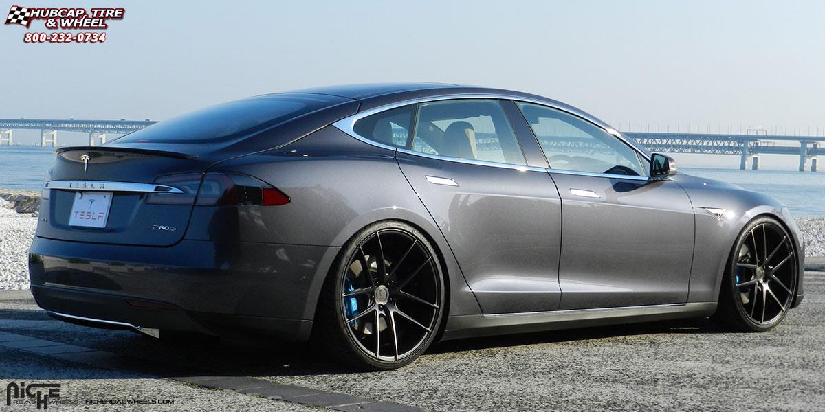 vehicle gallery/tesla model s niche targa m130 22x9 Black & Machined with Dark Tint wheels and rims