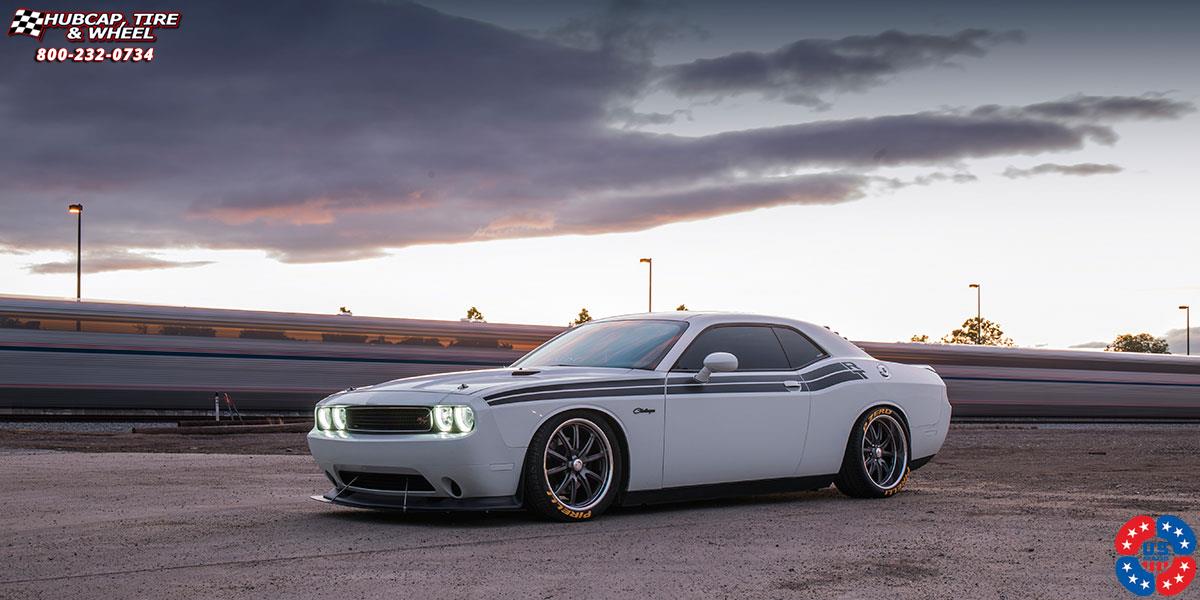 vehicle gallery/dodge challenger us mags rambler u111 20X9  Textured Gray w/ Diamond Cut Lip wheels and rims