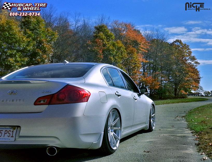 vehicle gallery/infiniti g35 niche essen m146 20x10  Silver & Machined wheels and rims