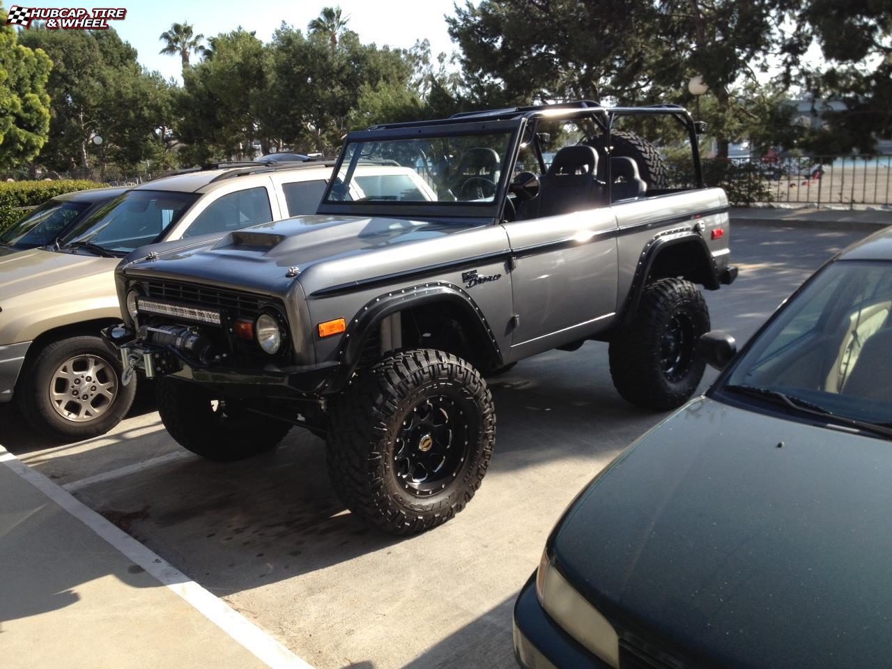  Ford Bronco