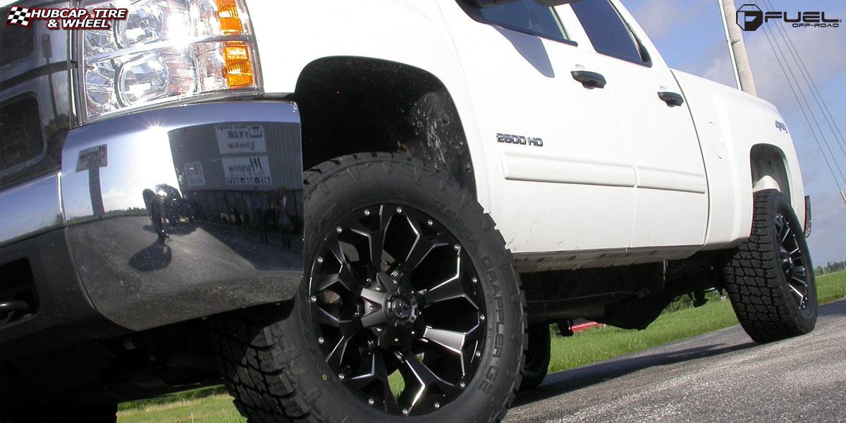 vehicle gallery/chevrolet silverado fuel assault d546 20X9  Black & Milled wheels and rims