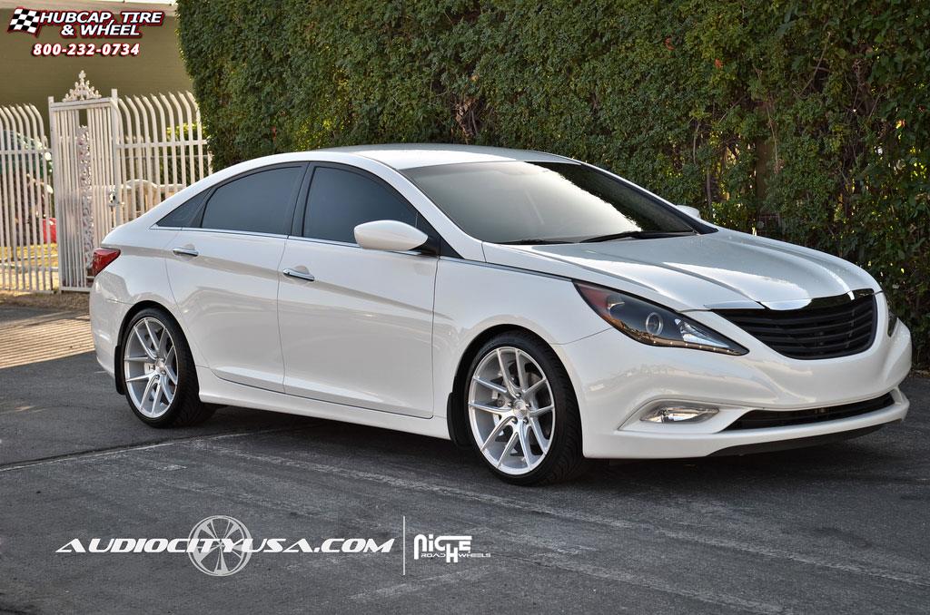 vehicle gallery/hyundai sonata niche targa m131  Silver & Machined wheels and rims