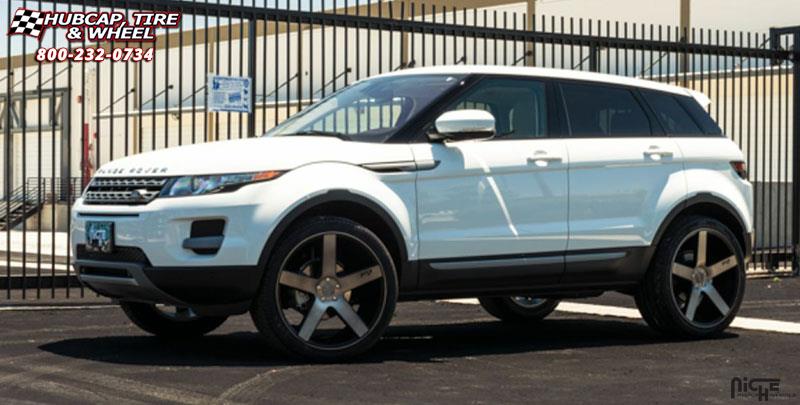 vehicle gallery/land rover evoque niche milan m134 suv 22x10 Black & Machined with Dark Tint wheels and rims