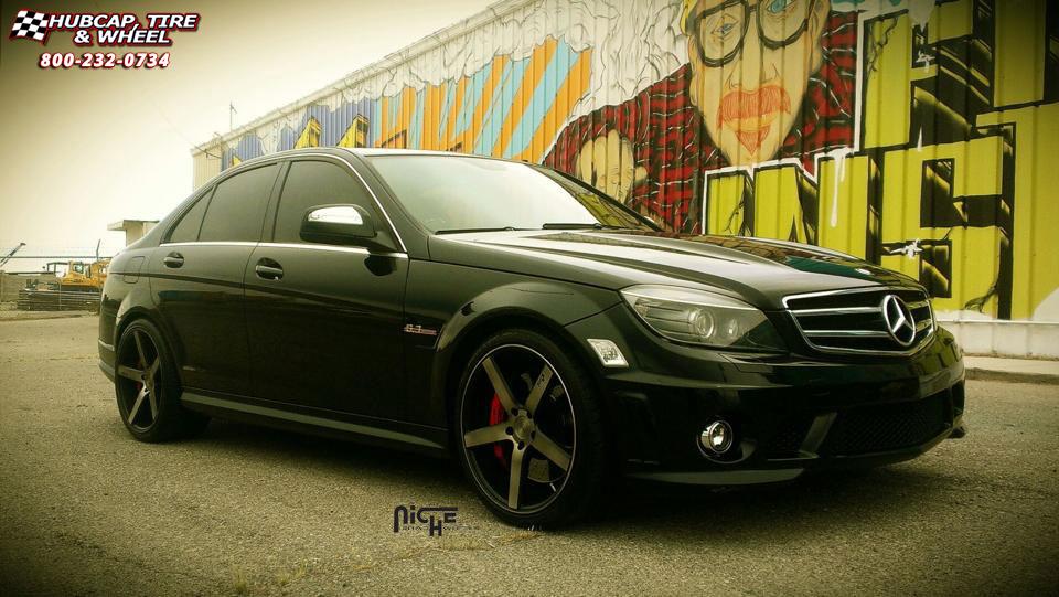  Mercedes-Benz C63