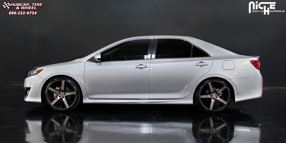 vehicle gallery/toyota camry niche milan m134 20x85 Black & Machined with Dark Tint wheels and rims