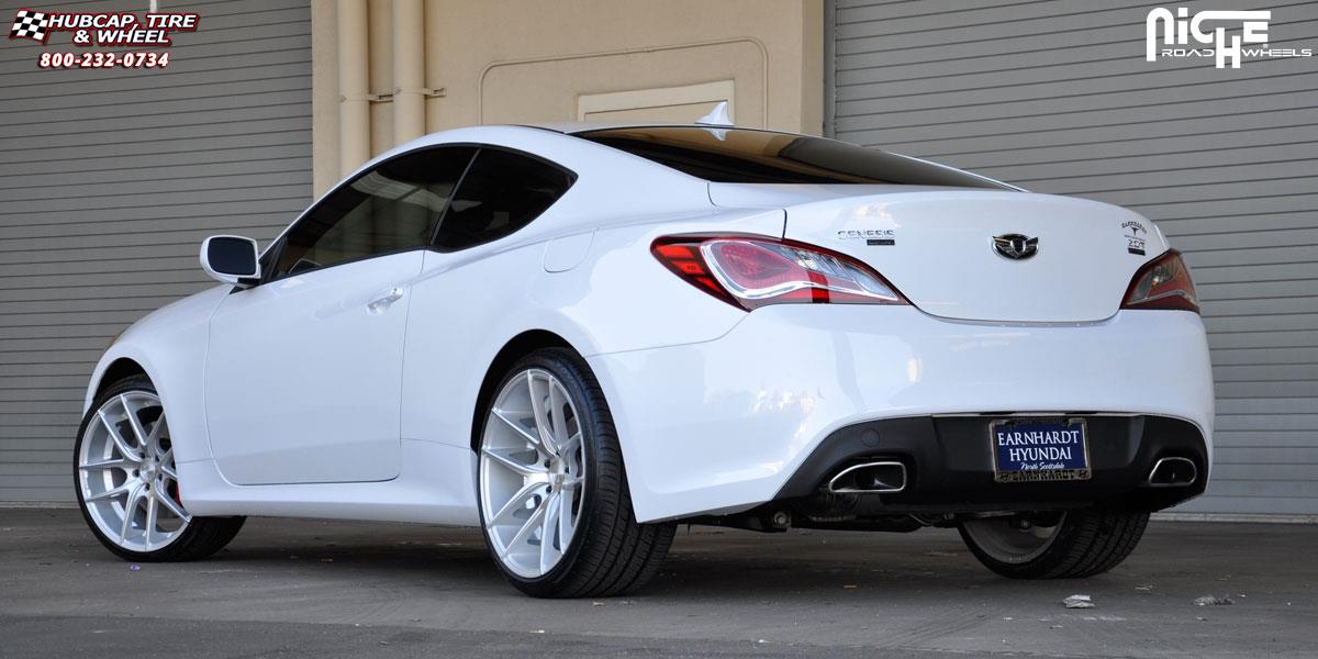 vehicle gallery/hyundai genesis niche targa m131 20x85  Silver & Machined wheels and rims