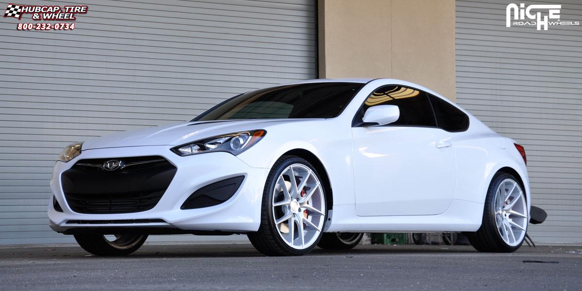 vehicle gallery/hyundai genesis niche targa m131 20x85  Silver & Machined wheels and rims