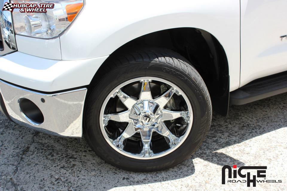 vehicle gallery/toyota tundra fuel octane d508 0X0  Chrome wheels and rims