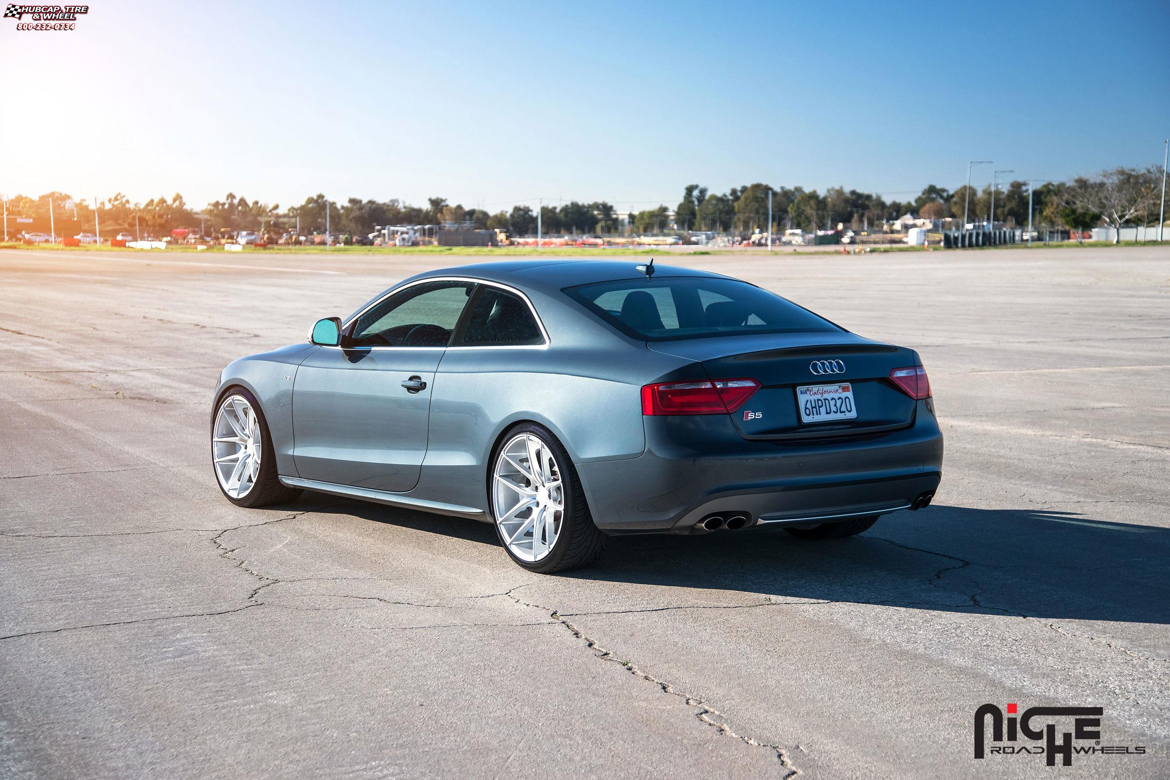 vehicle gallery/audi s5 niche targa m131 20x105  Silver & Machined wheels and rims