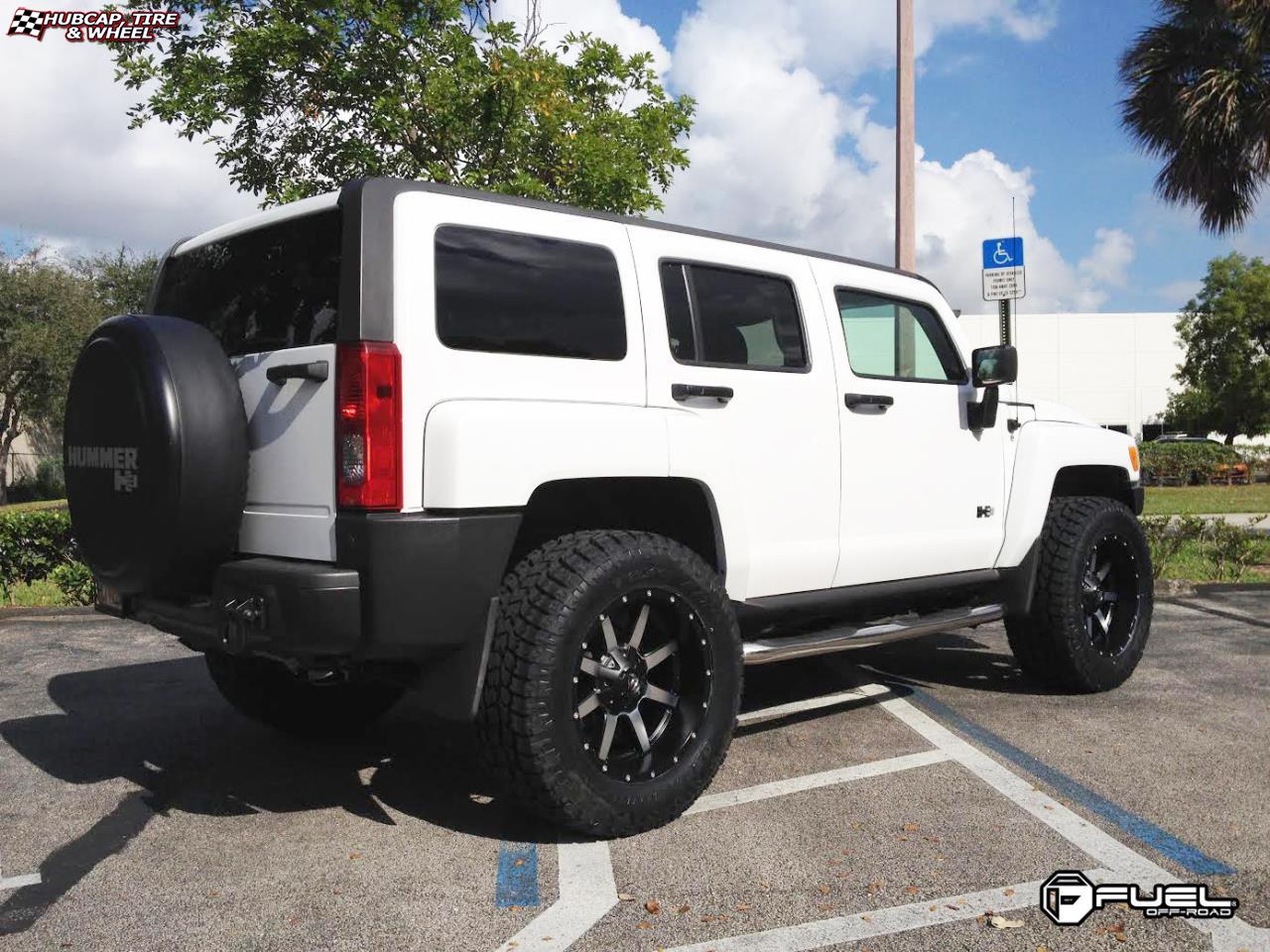 vehicle gallery/hummer h3 fuel maverick d537 0X0  Matte Black & Machined Face wheels and rims