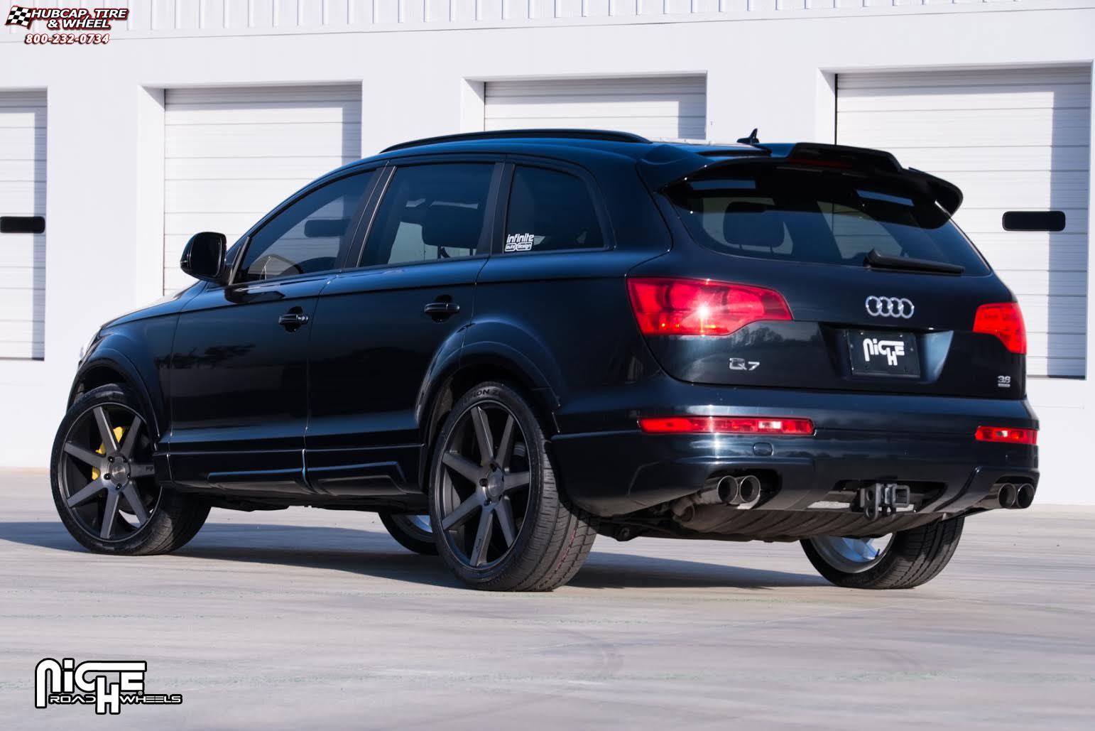 vehicle gallery/audi q7 niche verona m150  Black & Machined with Dark Tint wheels and rims