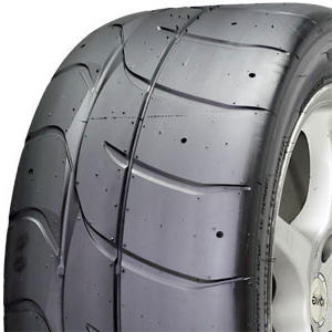 Nitto NT01 - Drag Radial